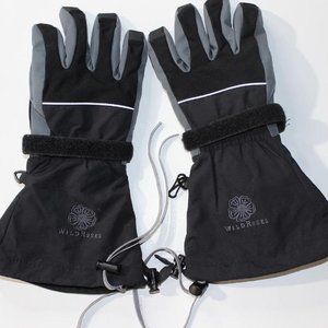 NEW Wild Roses Gore Tex Ski Snowboard Women's Gloves Black sz Small